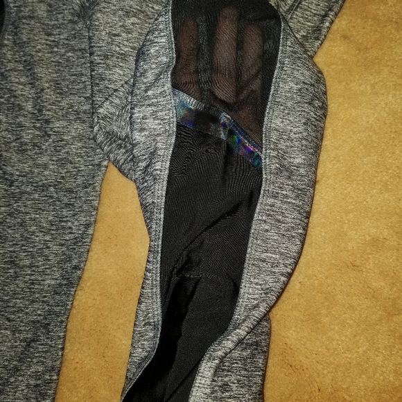 SOLD NWOT PINK holographic ultimate leggings sz lg - Picture 3 of 7